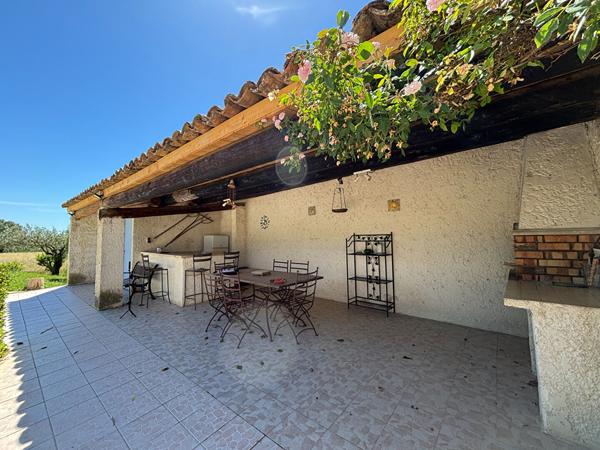 MAISON MEUBLÉE 146M² ISLE SUR LA SORGUE AVEC PISCINE ET GARAGE
