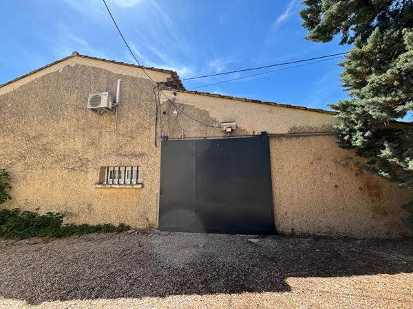 MAISON MEUBLÉE 146M² ISLE SUR LA SORGUE AVEC PISCINE ET GARAGE