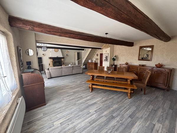 MAISON MEUBLÉE 146M² ISLE SUR LA SORGUE AVEC PISCINE ET GARAGE