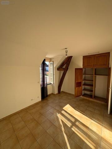 Maison à louer à Meung-sur-Loire dans le Loiret (45130), ref :