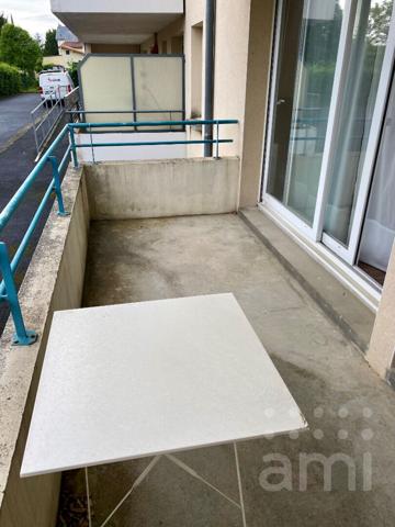 APPARTEMENT RENOVE NIORT - 3 pièce(s) - 69.1 m2
