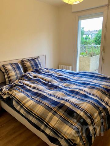 APPARTEMENT RENOVE NIORT - 3 pièce(s) - 69.1 m2