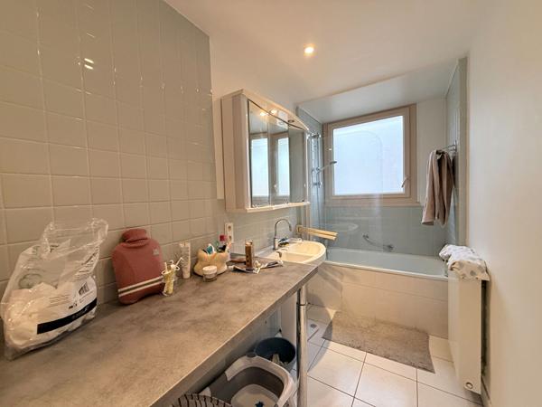 Superbe appartement de 114 m² , 5 chambres, Square des Anciennes Provinces, Angers