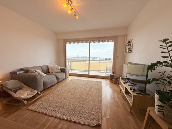 Superbe appartement de 114 m² , 5 chambres, Square des Anciennes Provinces, Angers