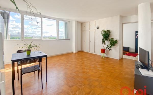 Appartement à vendre    3 pièces • 52 m2 Saint-Denis