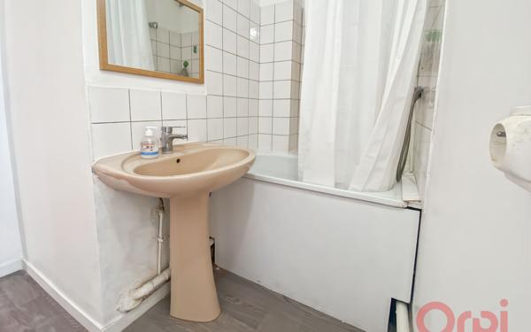 Appartement à vendre    3 pièces • 52 m2 Saint-Denis