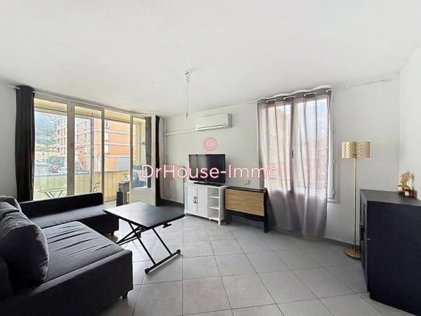 Appartement à vendre 4 pièces de 66 m²