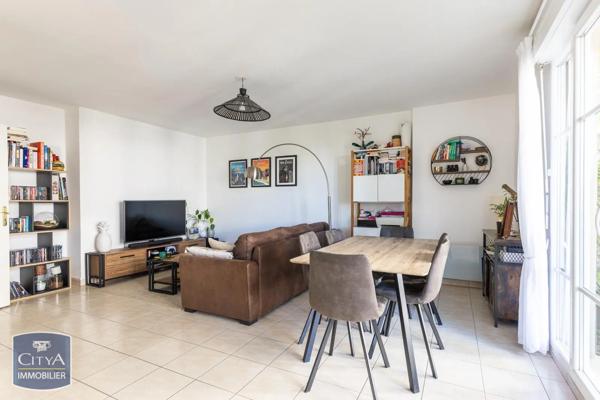 Appartement à vendre 2 pièces 50.32m² Bussy-Saint-Georges (77600)