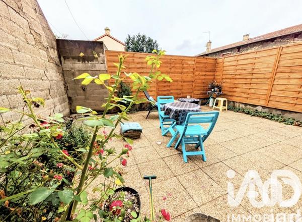 Immeuble à vendre 678 m² Le Chambon-Feugerolles