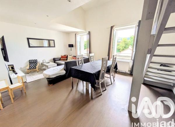 Immeuble à vendre 678 m² Le Chambon-Feugerolles