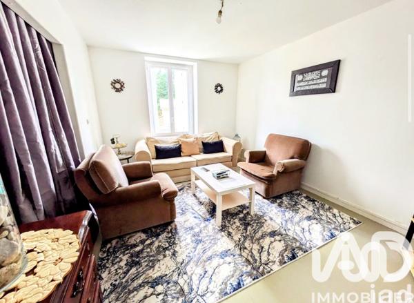 Immeuble à vendre 678 m² Le Chambon-Feugerolles