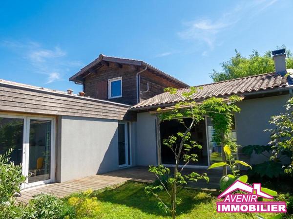 Maison à vendre – 4 chambres, Quartier recherché – LACANAU