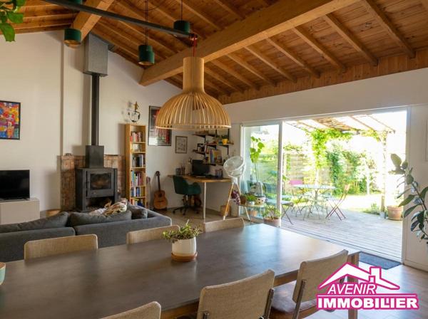 Maison à vendre – 4 chambres, Quartier recherché – LACANAU