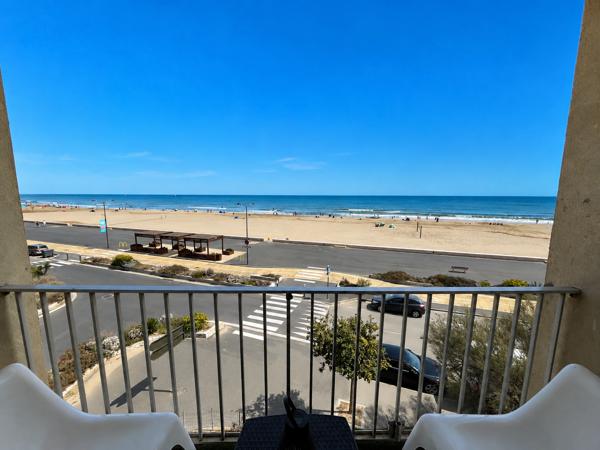 NARBONNE PLAGE, FACE A LA MER, SUPERBE STUDIO AVEC VUE IMPRENABLE