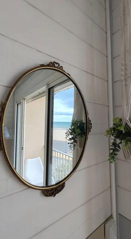 NARBONNE PLAGE, FACE A LA MER, SUPERBE STUDIO AVEC VUE IMPRENABLE