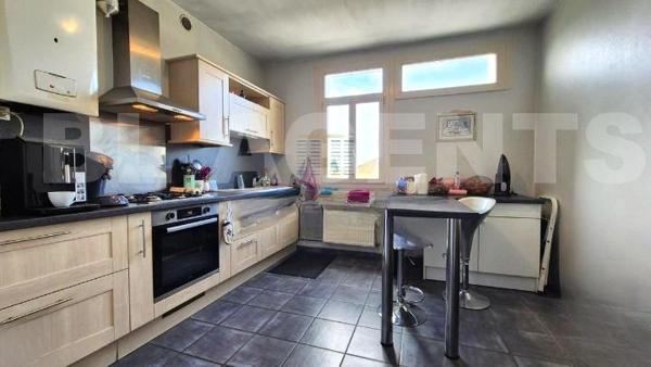 Appartement spacieux 4 pièces en résidence