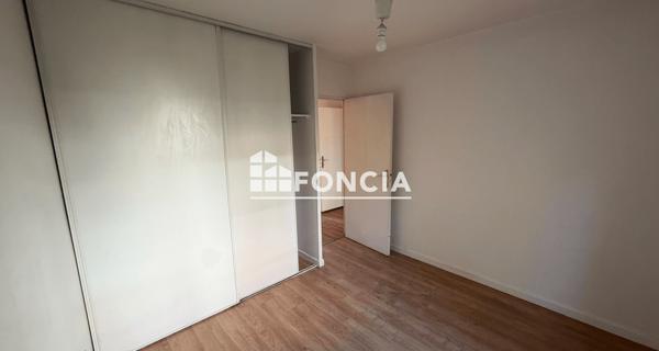 Location Appartement 4 pièces 78.76 m² - Corbeil-essonnes 91100