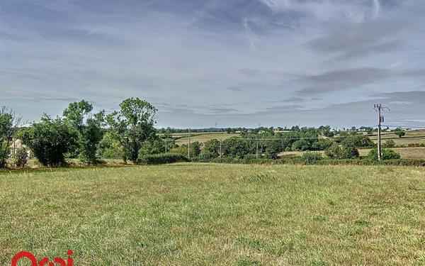 Terrain à vendre    Blomard