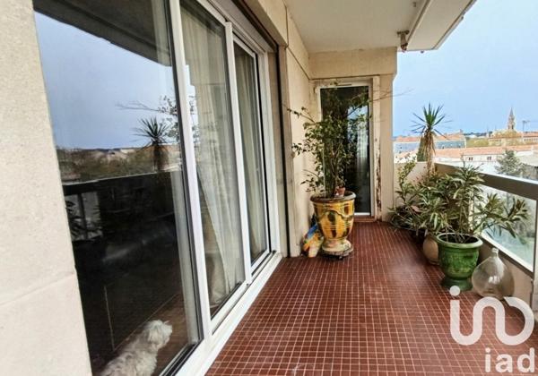 Appartement 3 pièces de 80 m² à Nîmes (30000)