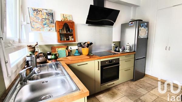 Appartement 3 pièces de 80 m² à Nîmes (30000)