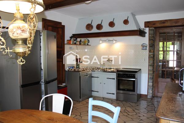 Maison de 265m² sur terrain de 2638m²