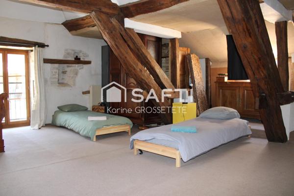 Maison de 265m² sur terrain de 2638m²