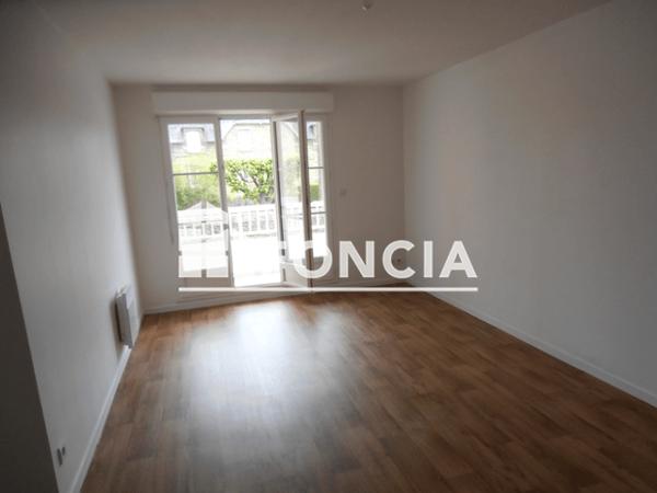 Location Appartement 3 pièces 64.41 m² - 71 RUE DU DOCTEUR DERRIEN Dinard 35800