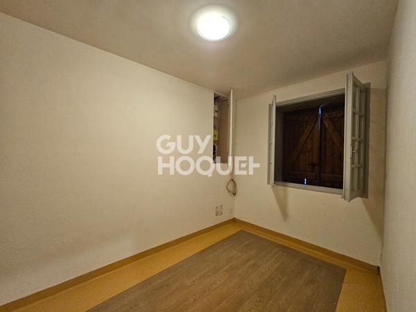 Maison de Village T5 avec Cour et Garage à Coursan - 113 m²