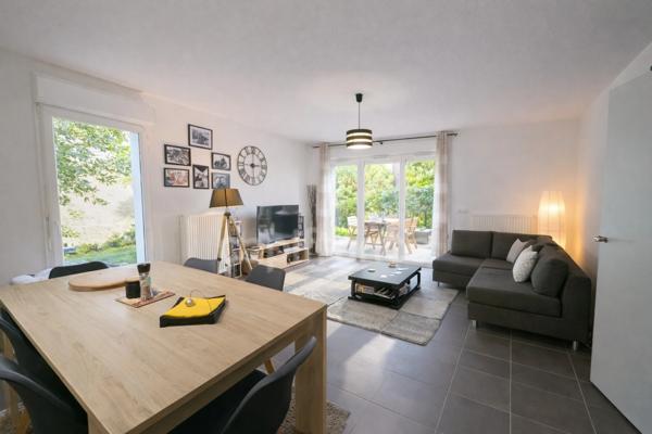 Appartement à vendre 3 pièces BORDEAUX CHARTRONS (33) - Jardin, terrasse, parking et cellier