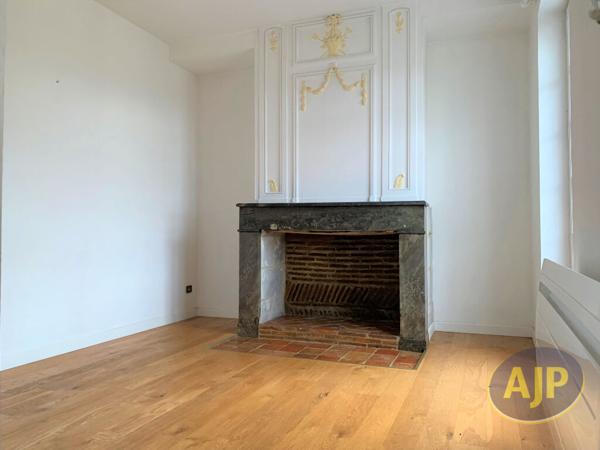 Vente appartement Chateau Gontier : 149 240 € - AJP Immobilier Segré