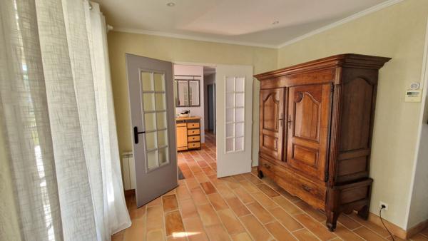 Plain-pied lumineux de 110 m² avec jardin clos ? Rive droite