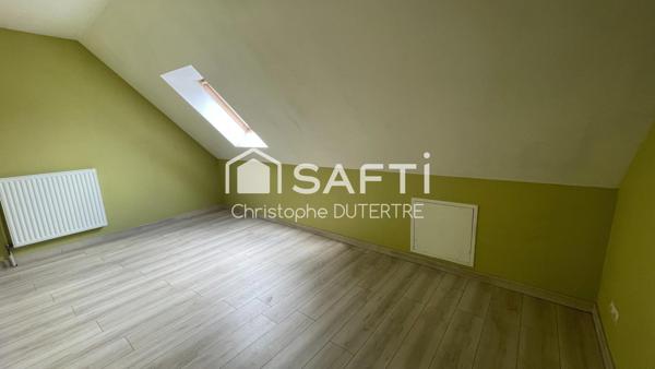 Maison familiale proche commerces et écoles