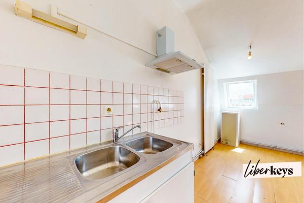 T2 dernier étage – Hyper centre Nancy – Bâtisse XVIIIème – Idéal investissement