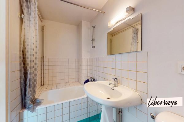 T2 dernier étage – Hyper centre Nancy – Bâtisse XVIIIème – Idéal investissement
