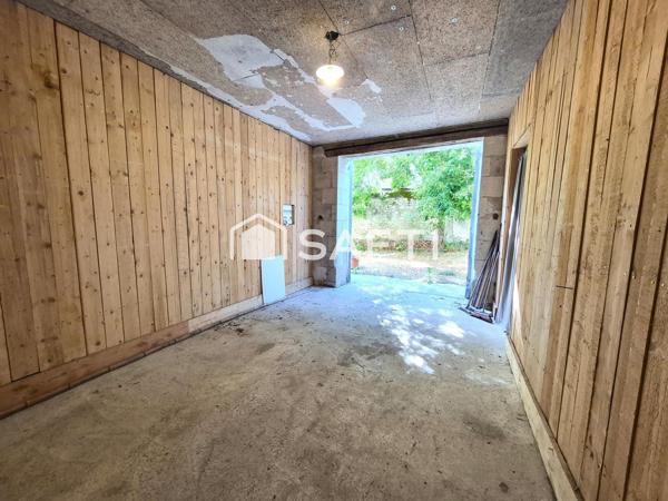 MAISON MAITRE 200m², 5ch, rivière (Creuse), jardin