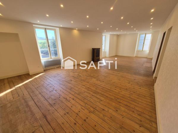 MAISON MAITRE 200m², 5ch, rivière (Creuse), jardin