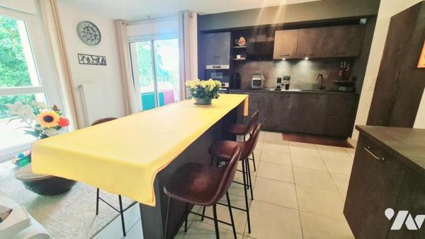 A VENDRE - SAINT-MARC-SUR-MER - Appartement de 2 chambres et un bureau avec terrasse et parking 