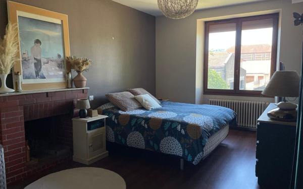 Maison à vendre    6 pièces • 196,97 m2 Izeaux