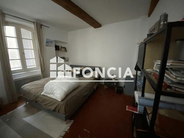 Location Maison 5 pièces 125 m² - 3 RUE MARECHAL FOCH Chateauneuf Du Pape 84230