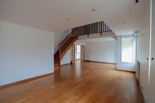 Appartement 5 pièces 123.86 m2