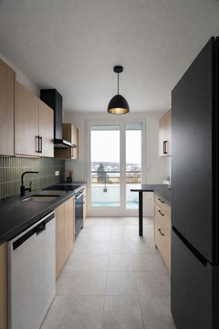 Appartement 5 pièces 123.86 m2