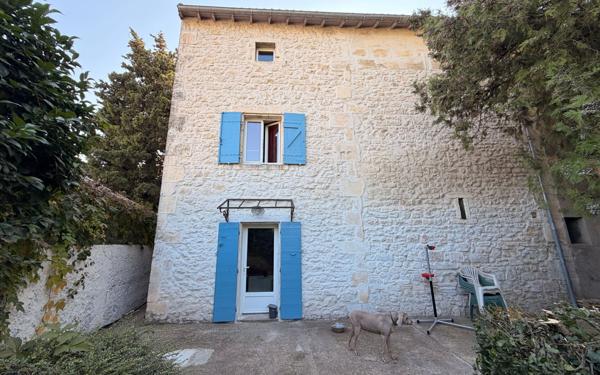 Maison à vendre    6 pièces • 220 m2 Tarascon