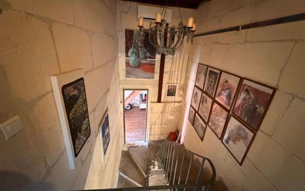 Maison à vendre    6 pièces • 220 m2 Tarascon