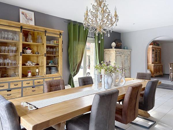 Maison à vendre Montauban(82) Fonneuve plain pied, garages, piscine, 4 chambres