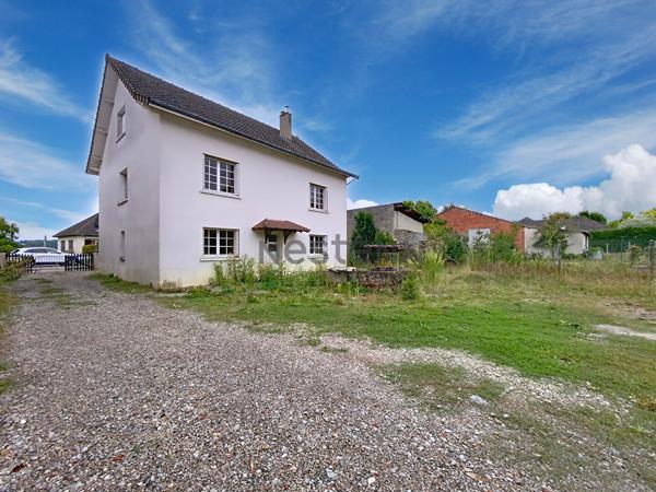Maison à rénover ou immeuble de rapport - Panazol hyper centre - 3 chambres - Garage