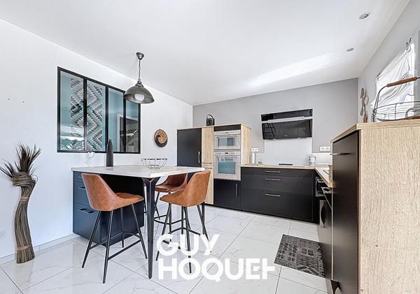 Villa Plain Pied 3CHBS + Dble Garage - 71850 CHARNAY LES MACON