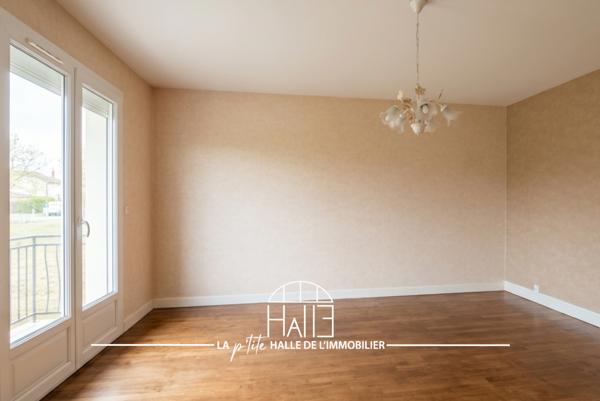 Maison
         4 pièces
        - 73 m²