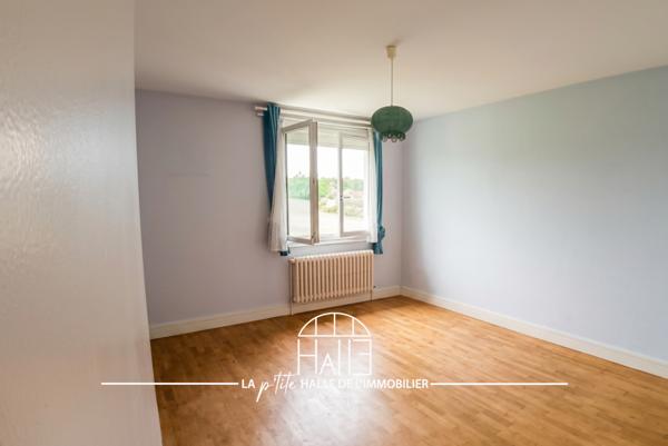 Maison
         4 pièces
        - 73 m²
