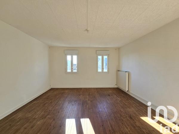 Maison 4 pièces de 88 m² à Yvrac (33370)