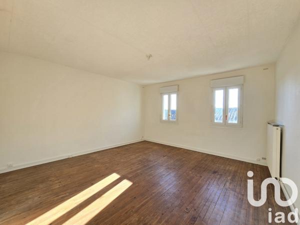 Maison 4 pièces de 88 m² à Yvrac (33370)